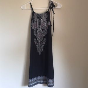 Adjustable neck and shoulder beach dress🐳💕